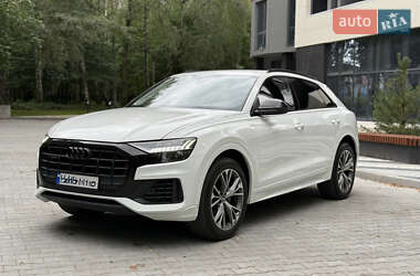 Позашляховик / Кросовер Audi Q8 2020 в Тернополі