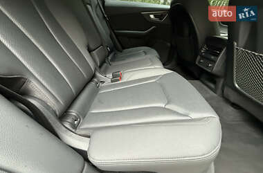 Внедорожник / Кроссовер Audi Q8 2020 в 