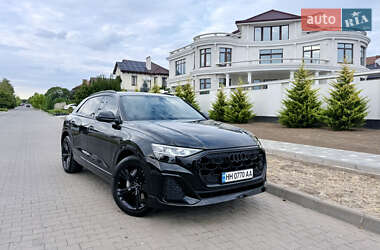 Внедорожник / Кроссовер Audi Q8 2025 в Одессе