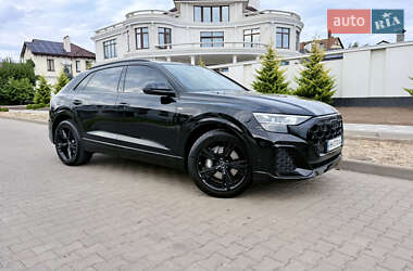 Внедорожник / Кроссовер Audi Q8 2025 в 
