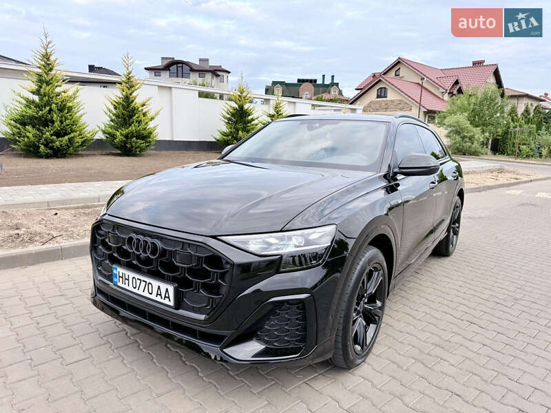 Audi Q8 2025