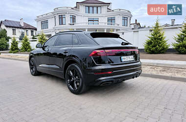 Внедорожник / Кроссовер Audi Q8 2025 в 
