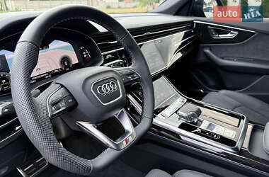 Внедорожник / Кроссовер Audi Q8 2025 в 