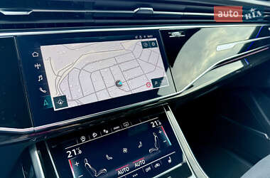 Внедорожник / Кроссовер Audi Q8 2025 в 