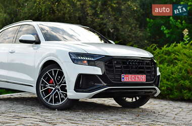 Позашляховик / Кросовер Audi Q8 2023 в  фото 4 Позашляховик / Кросовер Audi Q8 2023 в