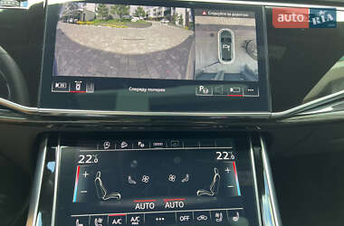 Внедорожник / Кроссовер Audi Q8 2024 в 