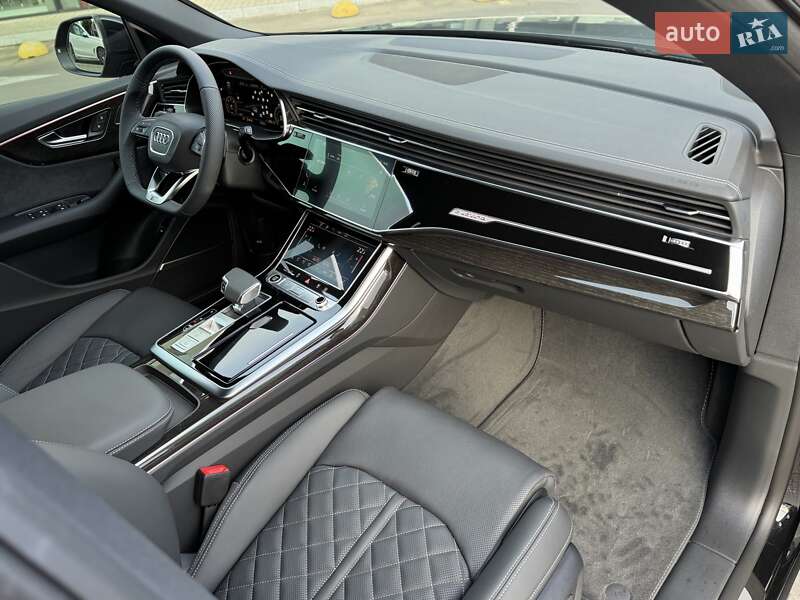 Внедорожник / Кроссовер Audi Q8 2025 в Львове фото 60 Внедорожник / Кроссовер Audi Q8 2025 в Львове