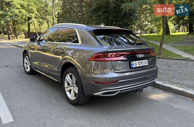 Внедорожник / Кроссовер Audi Q8 2018 в 