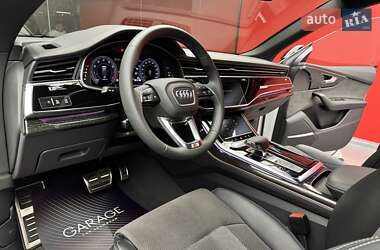 Внедорожник / Кроссовер Audi Q8 2019 в 