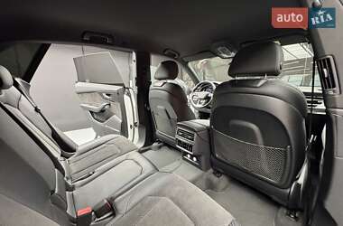 Внедорожник / Кроссовер Audi Q8 2019 в 