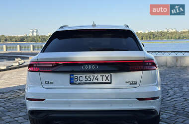 Внедорожник / Кроссовер Audi Q8 2019 в 