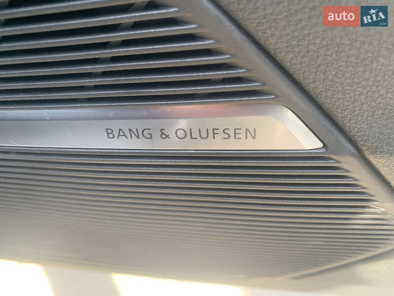 Внедорожник / Кроссовер Audi Q8 2018 в Дрогобыче