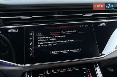 Внедорожник / Кроссовер Audi Q8 2018 в 