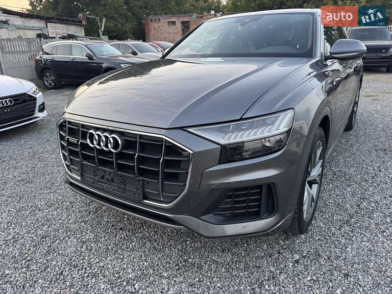 Внедорожник / Кроссовер Audi Q8 2019 в Тернополе