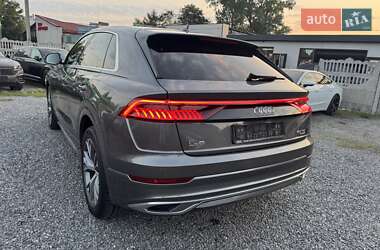 Внедорожник / Кроссовер Audi Q8 2019 в 