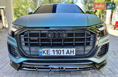 Внедорожник / Кроссовер Audi Q8 2018 в 