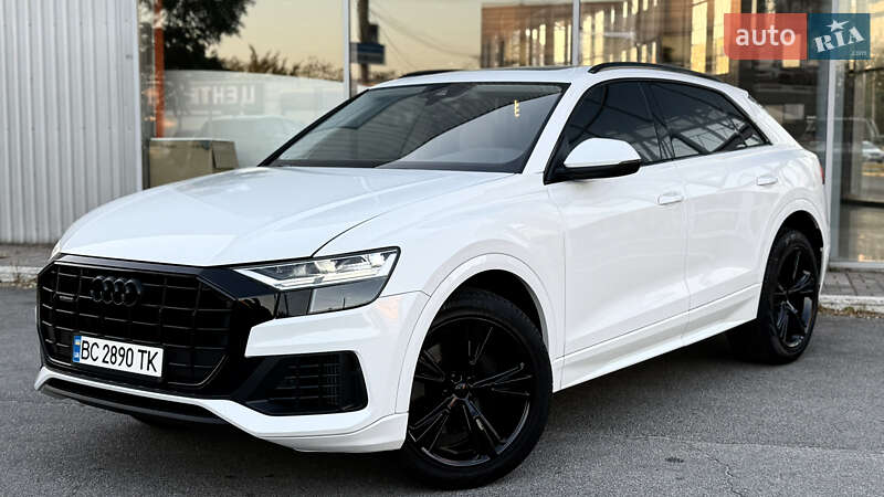 Внедорожник / Кроссовер Audi Q8 2019 в Запорожье