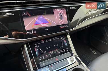 Внедорожник / Кроссовер Audi Q8 2019 в 
