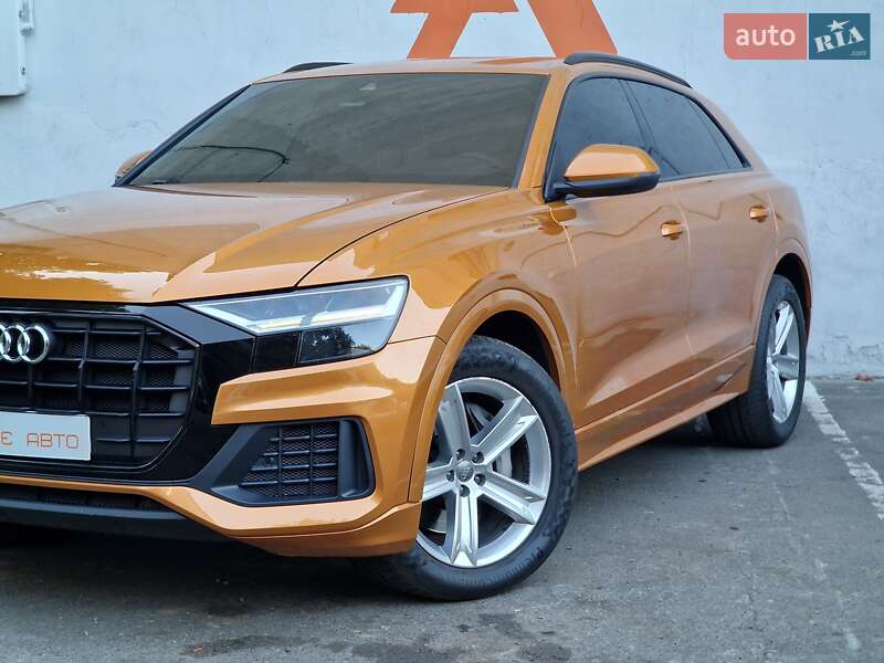 Внедорожник / Кроссовер Audi Q8 2019 в Одессе