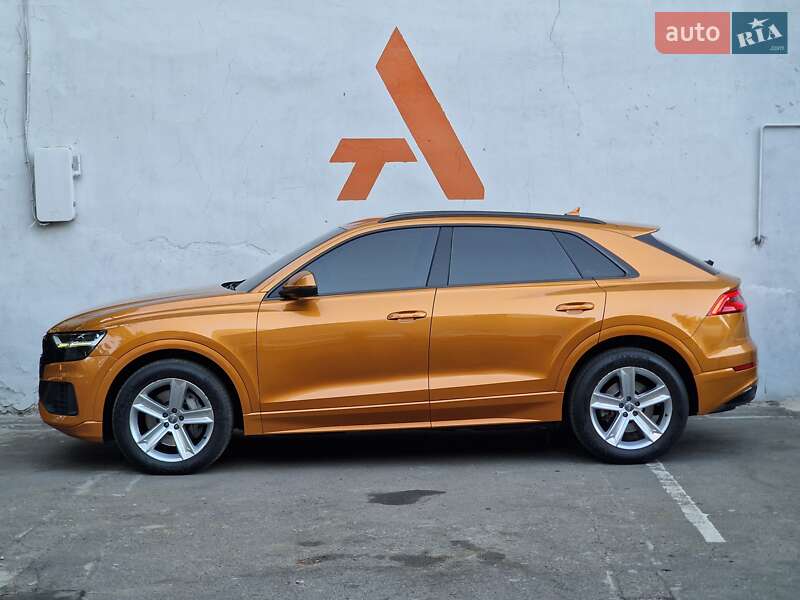 Внедорожник / Кроссовер Audi Q8 2019 в Одессе