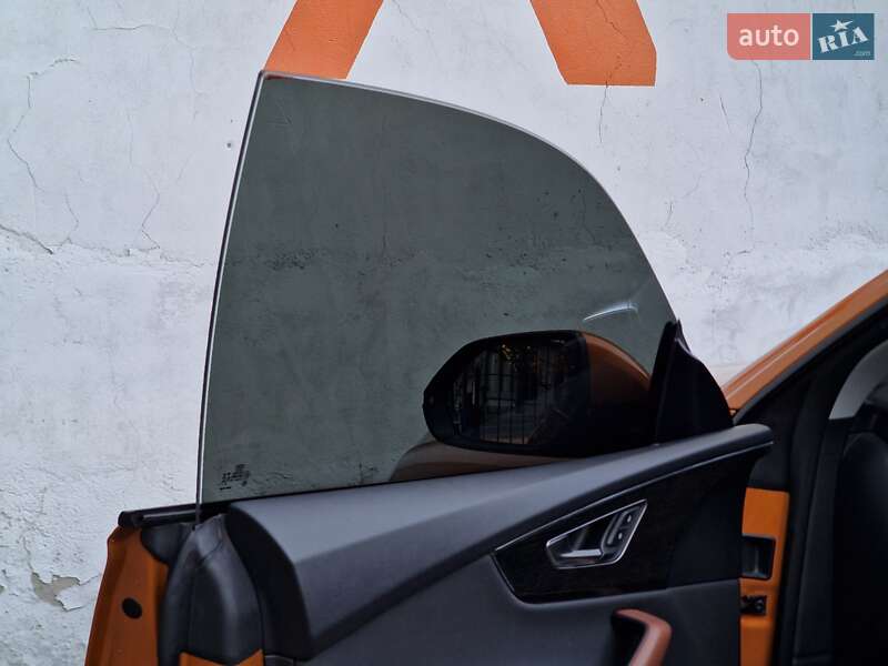 Внедорожник / Кроссовер Audi Q8 2019 в Одессе