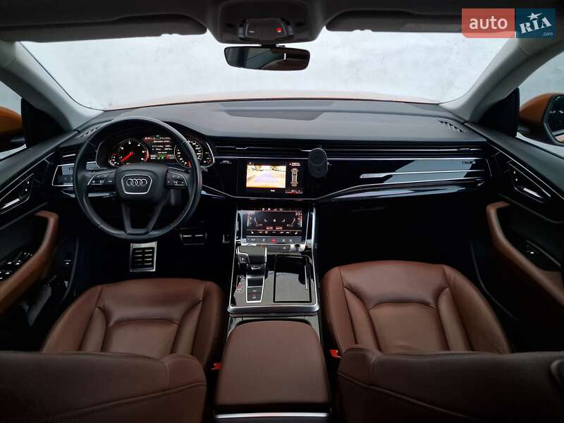 Внедорожник / Кроссовер Audi Q8 2019 в Одессе