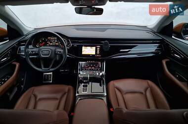 Внедорожник / Кроссовер Audi Q8 2019 в 