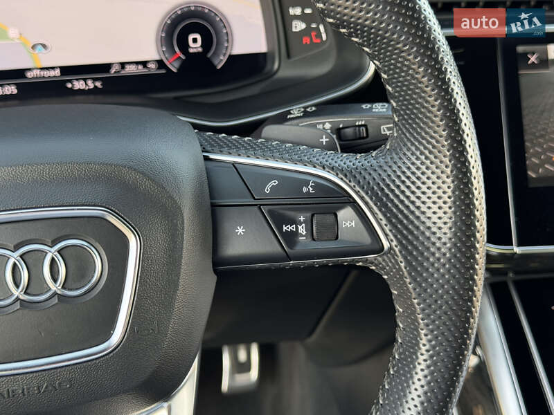 Внедорожник / Кроссовер Audi Q8 2020 в Киеве