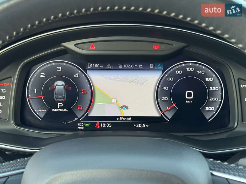 Внедорожник / Кроссовер Audi Q8 2020 в Киеве