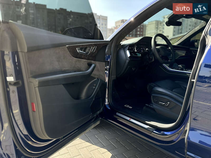 Внедорожник / Кроссовер Audi Q8 2019 в Львове