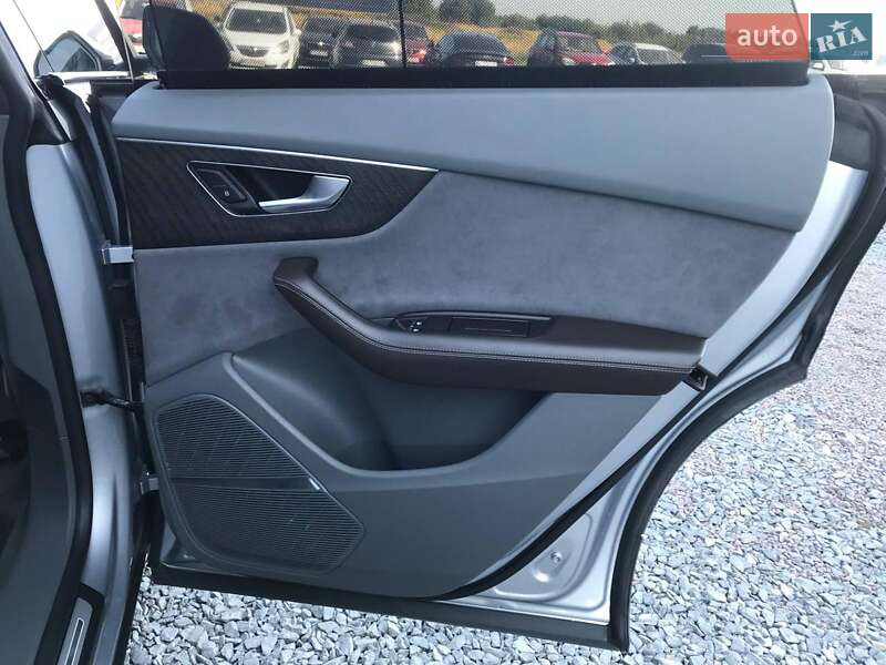 Внедорожник / Кроссовер Audi Q8 2019 в Львове фото 12 Внедорожник / Кроссовер Audi Q8 2019 в Львове