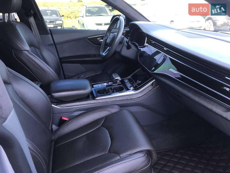 Внедорожник / Кроссовер Audi Q8 2019 в Львове фото 14 Внедорожник / Кроссовер Audi Q8 2019 в Львове