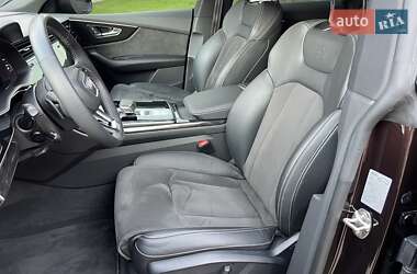 Внедорожник / Кроссовер Audi Q8 2020 в 