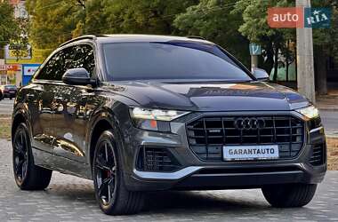 Внедорожник / Кроссовер Audi Q8 2019 в 