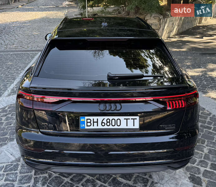 Позашляховик / Кросовер Audi Q8 2020 в Одесі