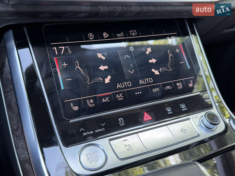 Позашляховик / Кросовер Audi Q8 2020 в Одесі