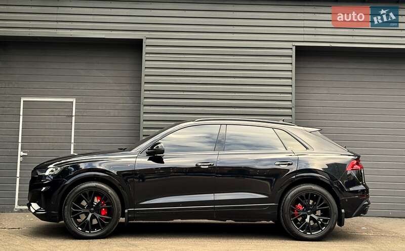Внедорожник / Кроссовер Audi Q8 2018 в Киеве фото 11 Внедорожник / Кроссовер Audi Q8 2018 в Киеве
