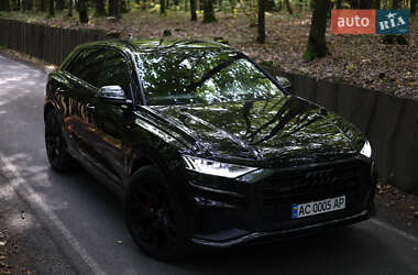 Внедорожник / Кроссовер Audi Q8 2020 в 