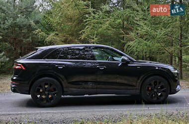 Внедорожник / Кроссовер Audi Q8 2020 в 