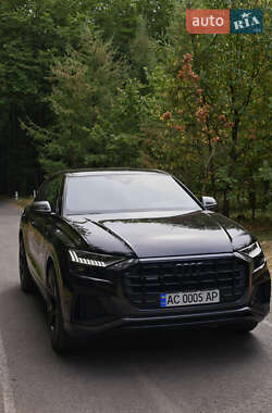 Внедорожник / Кроссовер Audi Q8 2020 в 