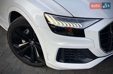Внедорожник / Кроссовер Audi Q8 2019 в 