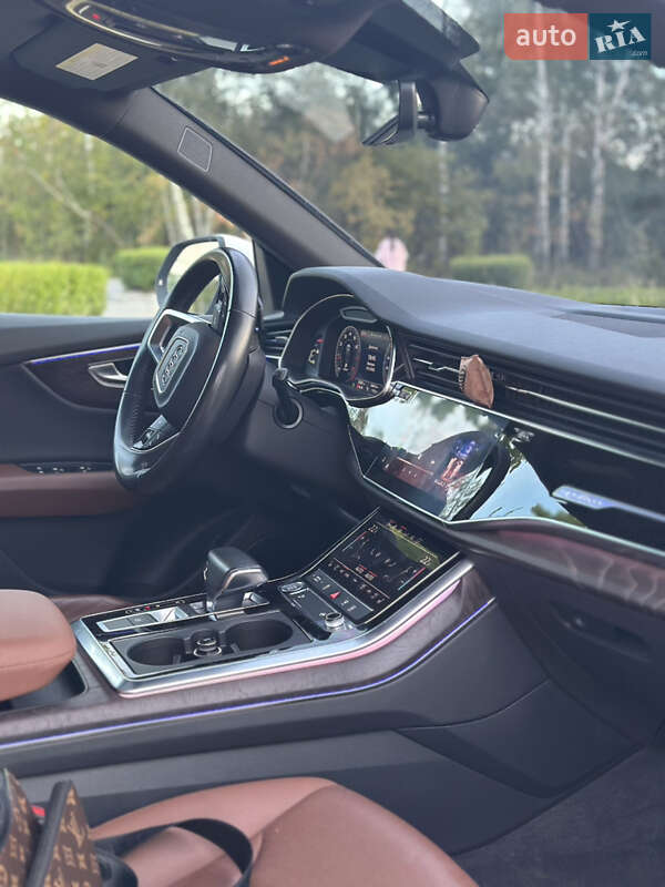 Позашляховик / Кросовер Audi Q8 2019 в Києві