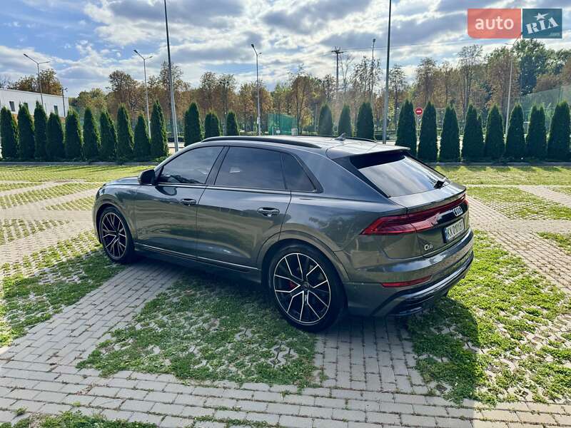 Внедорожник / Кроссовер Audi Q8 2019 в Харькове