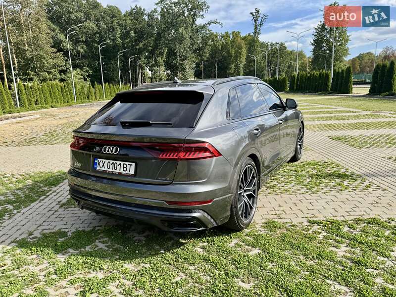 Внедорожник / Кроссовер Audi Q8 2019 в Харькове