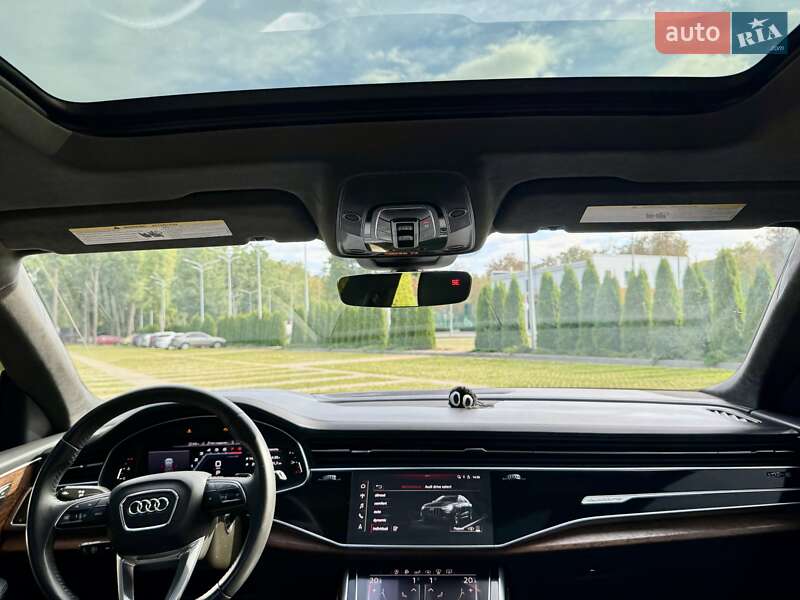 Внедорожник / Кроссовер Audi Q8 2019 в Харькове
