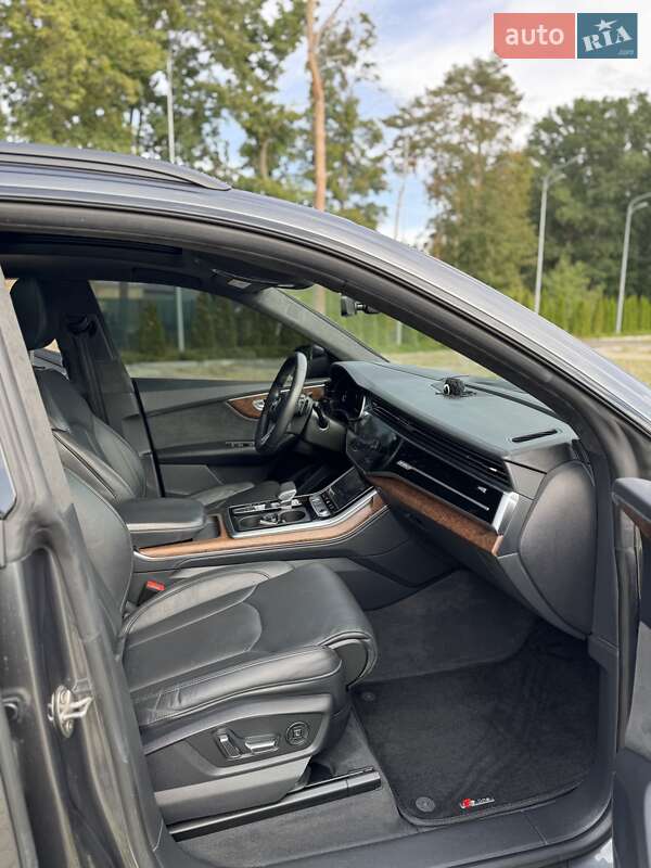 Внедорожник / Кроссовер Audi Q8 2019 в Харькове