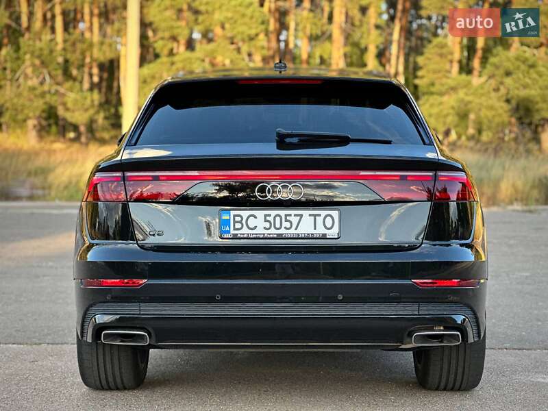 Внедорожник / Кроссовер Audi Q8 2023 в Киеве