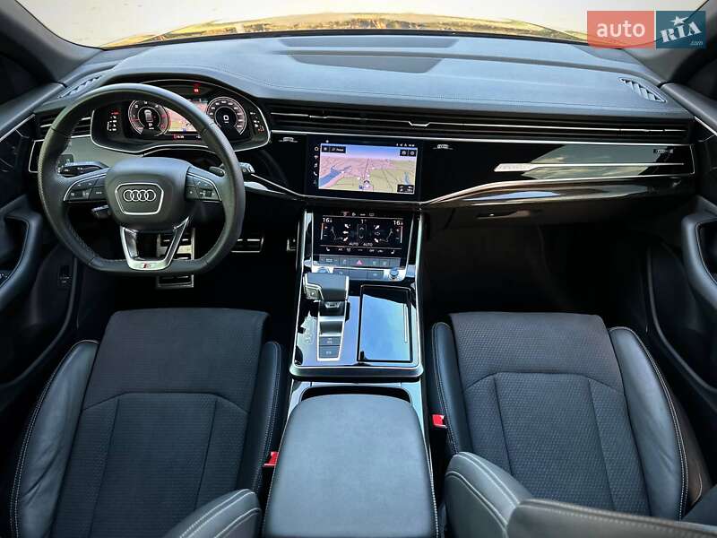 Внедорожник / Кроссовер Audi Q8 2023 в Киеве