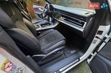 Внедорожник / Кроссовер Audi Q8 2020 в 