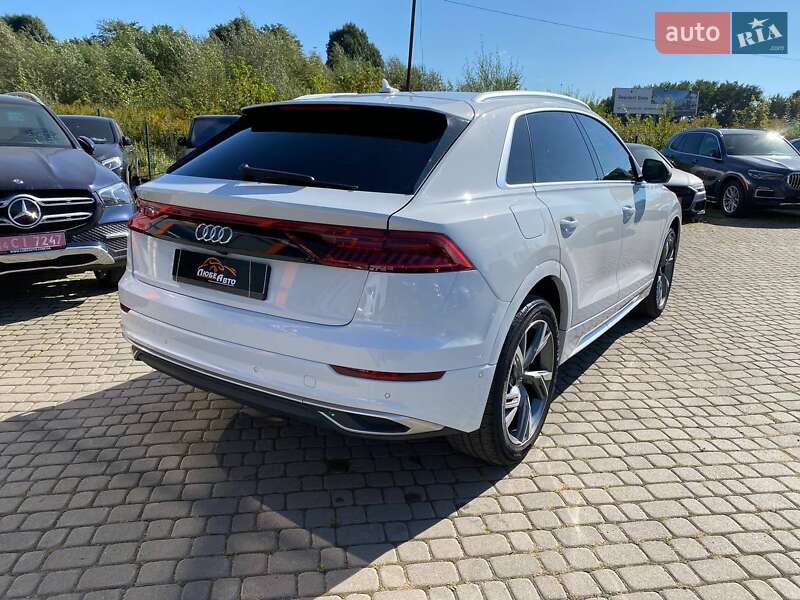 Внедорожник / Кроссовер Audi Q8 2018 в Львове